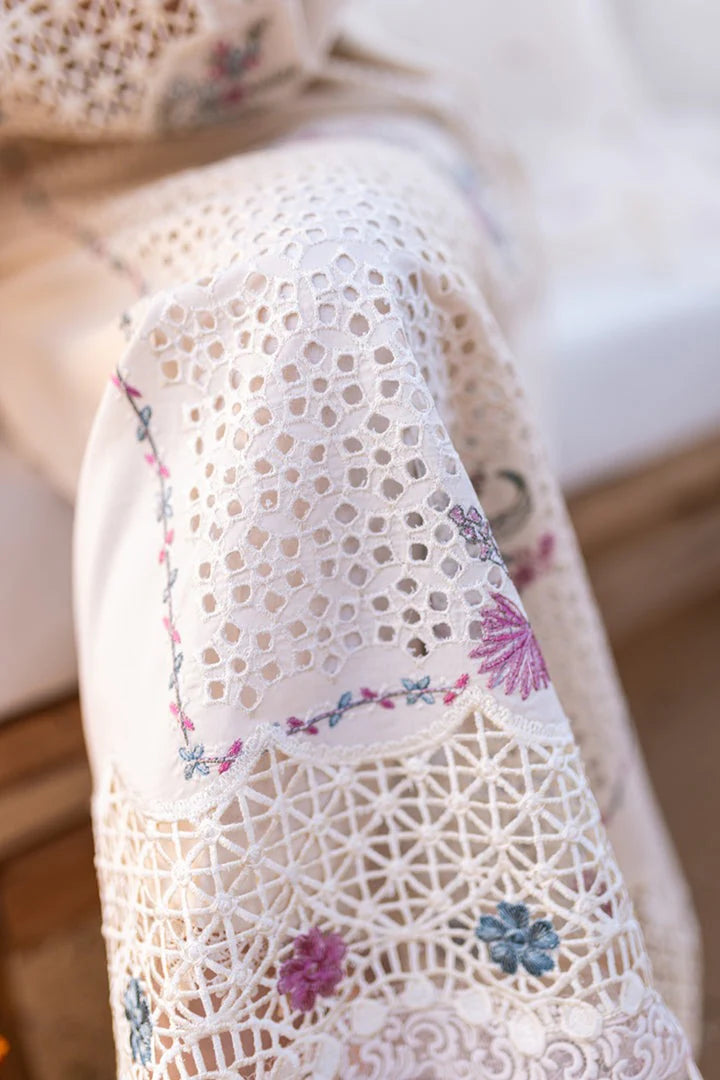 QALAMQAR- 3PC CHIKENKARI LAWN EMBROIDERED WITH ORGANZA HEAVY EMBROIDERED READY TO WEAR DUPATTA
