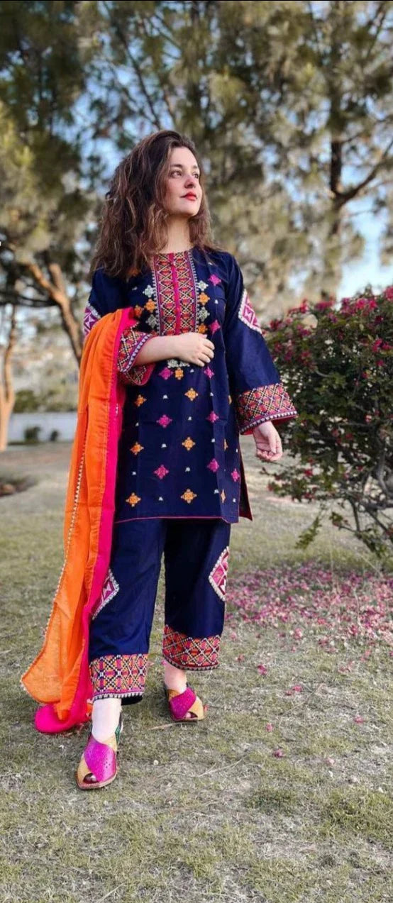 MARIA B- 3PC LAWN HEAVY EMBROIDERED SHIRT WITH BAMBER CHIFFON DUPATTA-D-3504