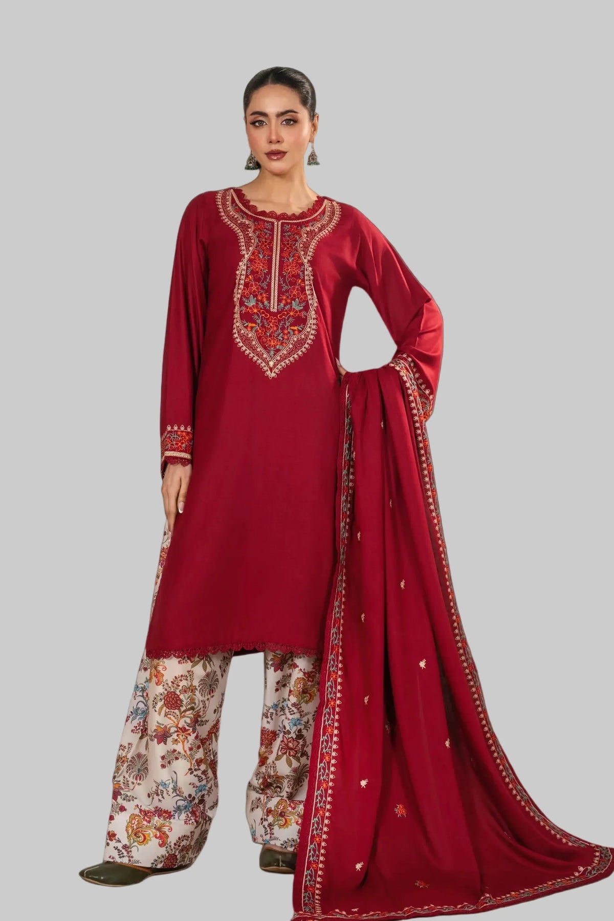 IZNIK - 3PC Luxury Dhanak Embroidered Suit (SYT-506)