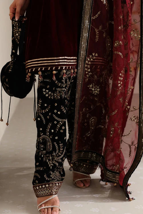 Jazmin - 3PC Luxury Velvet Embroidered Suit (SYT-525)