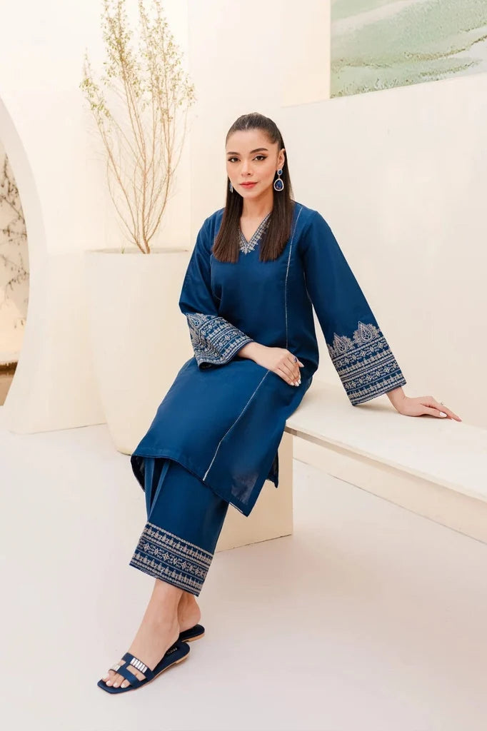 ETHNIC - 2PC Luxury Dhanak Marina Embroidered Suit (SYT-530)