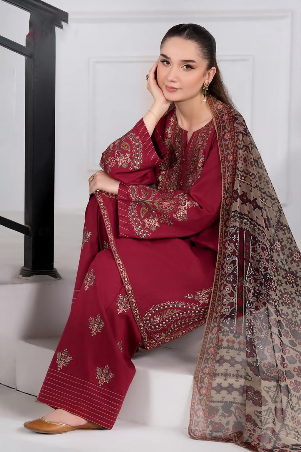 MARIA B - 3PC Luxury Dhanak Embroidered Suit (SYT-536)