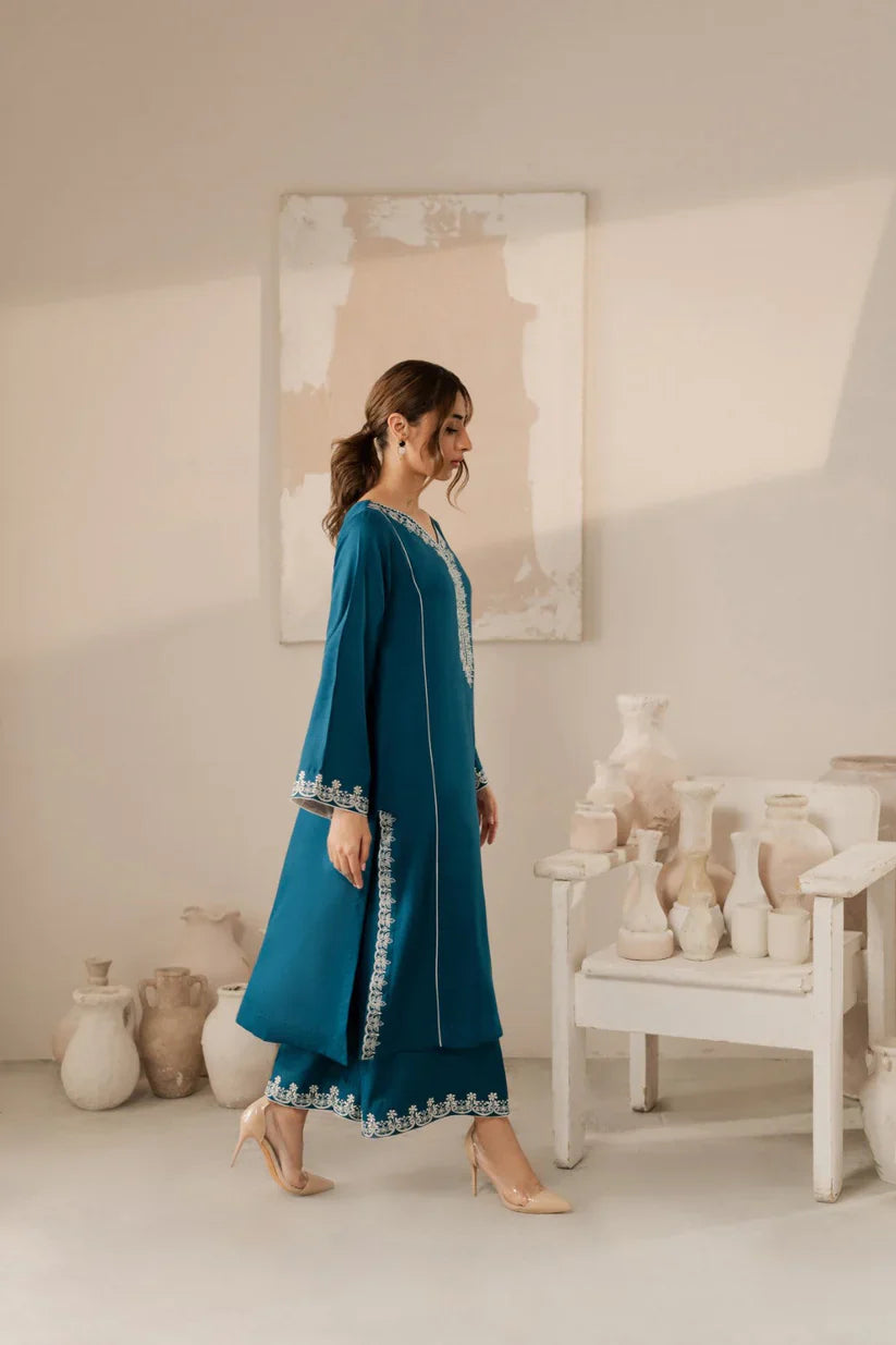 Vintage-Lawn 3pc Embroidered Shirt With Bamber Chiffon Dupatta & Embroidered Trouser-D-3568