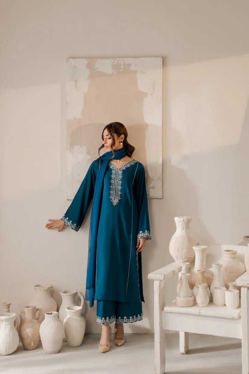 Vintage-Lawn 3pc Embroidered Shirt With Bamber Chiffon Dupatta & Embroidered Trouser-D-3568