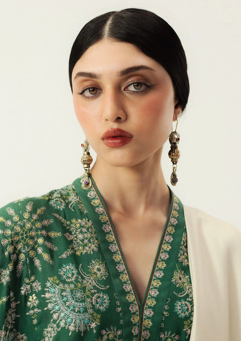 Zara Shahjahan- 3PC Luxury Dhanak Embroidered Suit (SYT-508)