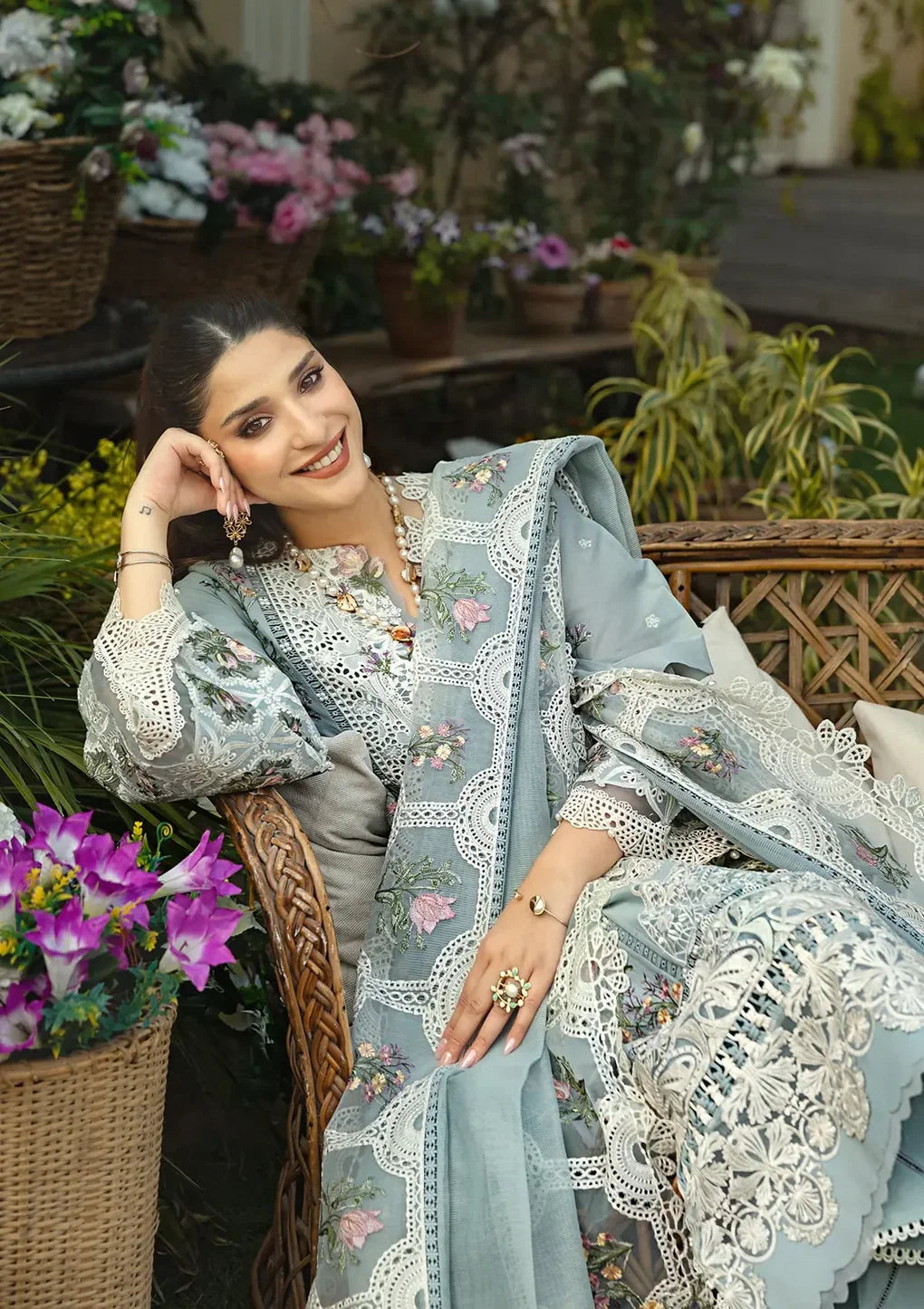 ELAF - 3PC Luxury Dhanak Embroidered Suit (SYT-548)