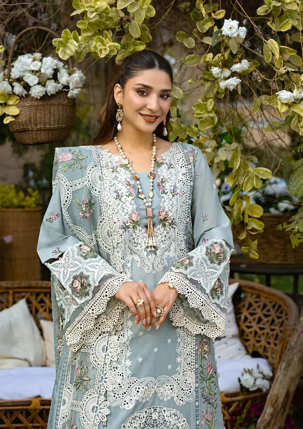ELAF - 3PC Luxury Dhanak Embroidered Suit (SYT-548)