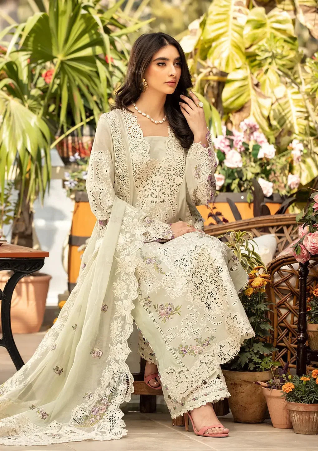 ELAF - 3PC Luxury Dhanak Embroidered Suit (SYT-549)