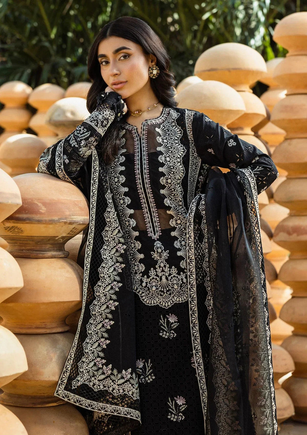 Akbar Aslam - 3PC Luxury Dhanak Embroidered Suit (SYT-556)