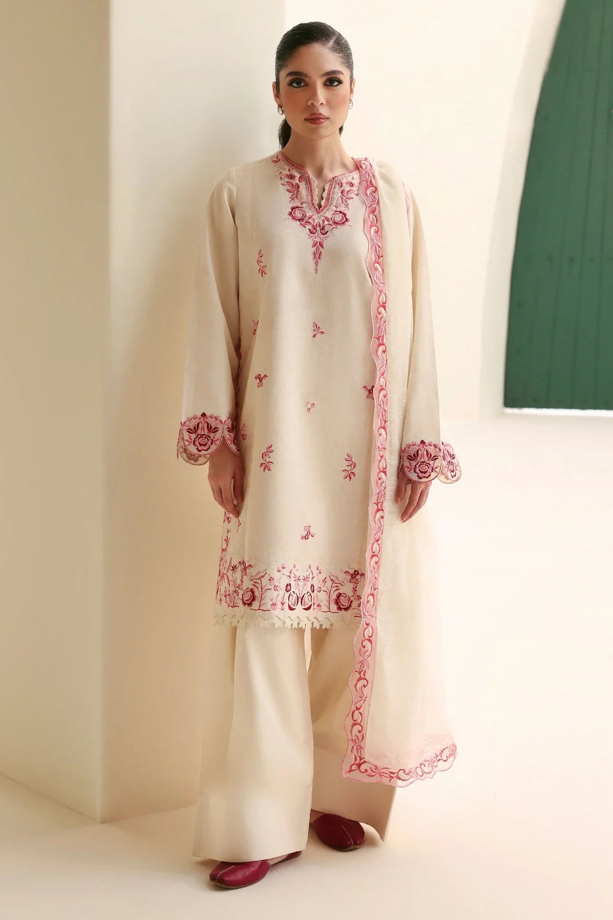 Republic - 3PC Dhanak Embroidered Suit (SYT-561)
