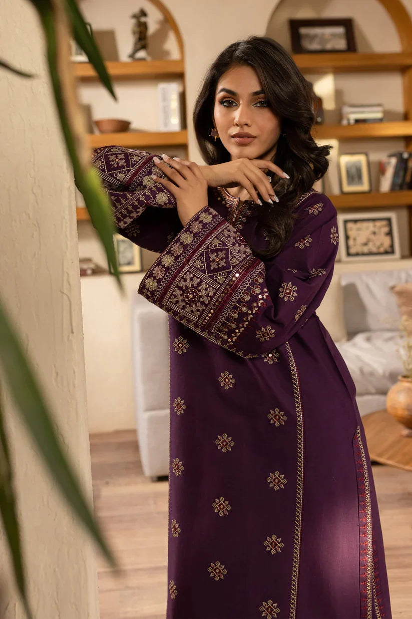 BATIK-2PC LAWN EMBROIDERED SHIRT WITH LAWN EMBROIDERED SLEEVES-D-3467