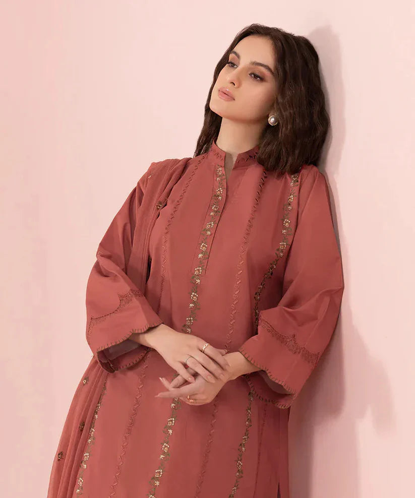 SAPPHIRE -3PC LAWN EMBROIDERED SHIRT WITH BAMBER CHIFFON EMBROIDERED DUPATTA-D-3542