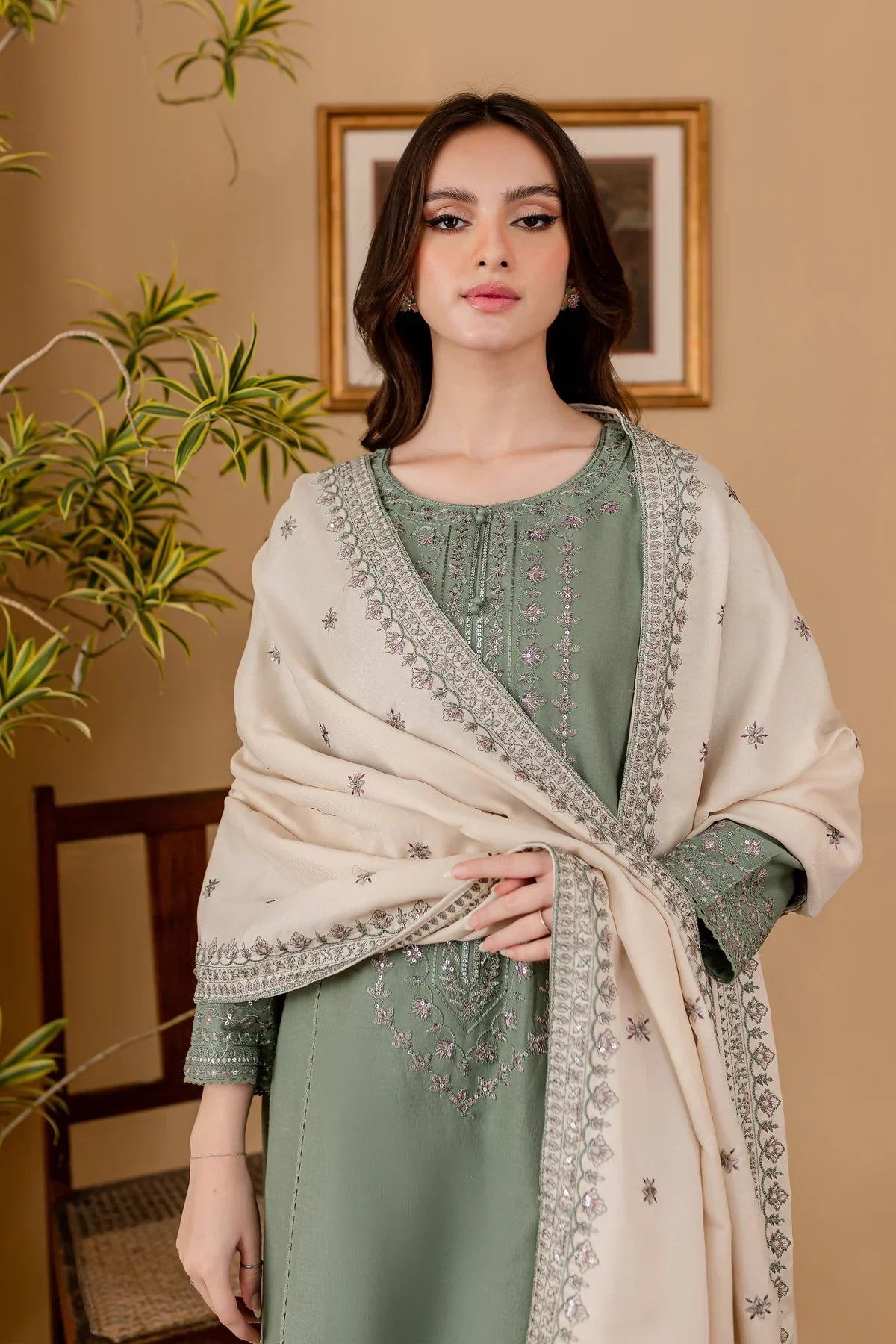 BATIK - 3PC DHANAK EMBROIDERED SHIRT WITH DHANKEMBROIDERED DUPATTA AND TROUSER