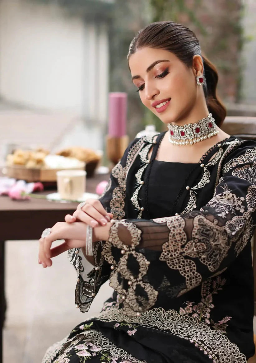 KAHF- 3PC Luxury Dhanak Embroidered Suit (SYT-540)