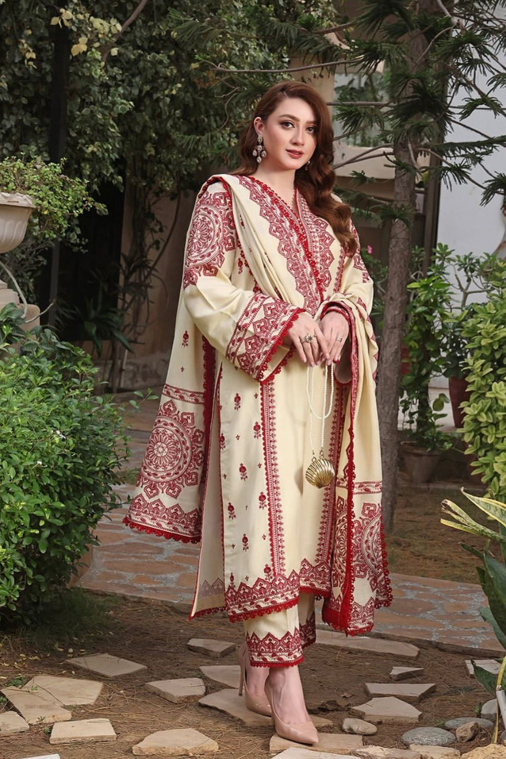ANEELA’s - 3PC Dhanak Embroidered Suit (SYT-562)